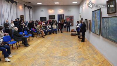 Ульяновская детская художественная школа отметила юбилей открытием выставки