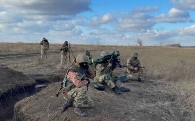 Украинские военные впервые официально продемонстрировали применение ПТРК Javelin а зоне ООС (видео)
