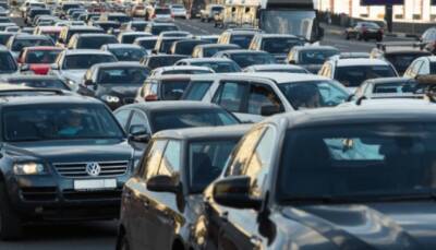 Господдержку спроса на автомобили могут увязать с ограничением сроков их эксплуатации