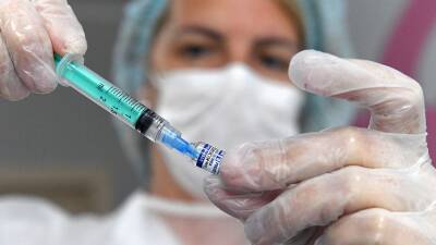 В Татарстане за сутки более 3 тысяч человек прошли вакцинацию от COVID-19
