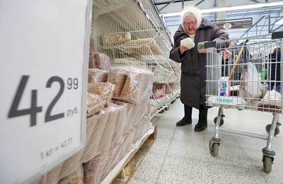 Мишустин назвал непростой ситуацию с ценами на продукты в России