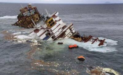 Крушение судна у Мадагаскара: число погибших выросло до 64