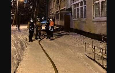В Петербурге эвакуировали более 100 детей из горящего детского сада