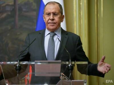 Лавров заявил, что Франция и Германия должны "заставить" Украину выполнить Минские соглашения
