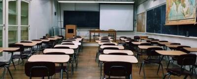 Карантин в школах Смоленска продлен еще на одну неделю