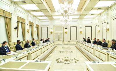 Председатель Милли Меджлиса встретилась с министром иностранных дел Ирана (ФОТО)