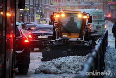 МЧС Петербурга предупредил горожан о сильном снегопаде 23 декабря