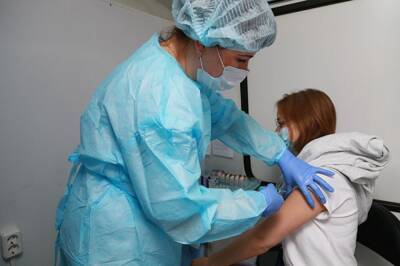 В Хабаровском крае полностью вакцинировалось более 500 тыс человек