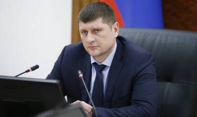 Подозреваемый в получении взятки мэр Краснодара продолжил исполнять свои обязанности