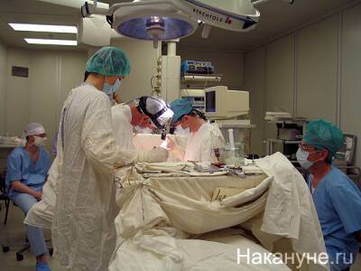 СМИ: В краевой больнице в Хабаровске плановые операции начали делать по QR-коду вакцинированного
