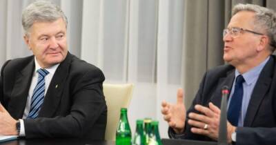 Обсудили противодействие агрессии Кремля: Порошенко встретился с экс-президентом Польши Коморовским