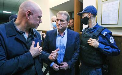ЕС потребовал от Зеленского освободить Медведчука