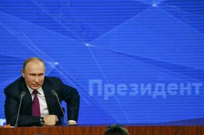 Путин дал удовлетворительную оценку работе Правительства и ЦБ