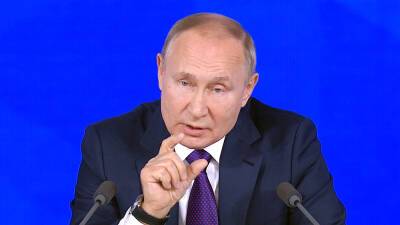 Путин похвалил губернаторов за работу в условиях пандемии