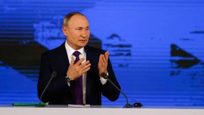 Путин: социальные расходы в 2022 году превысят 4 трлн рублей