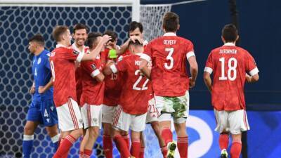 Россия сохранила 34-е место в рейтинге ФИФА