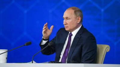 Путин заявил о нехватке рабочих рук в России из-за роста смертности