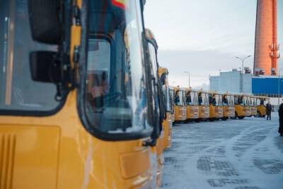 Белгородские школы и колледжи получили новые автобусы