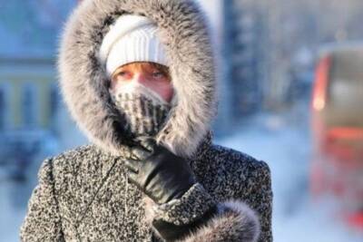 В Харькове бушуют трескучие морозы: жители попадают в больницу с обморожениями