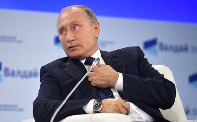 Путин ответил на вопрос Хилькевич о влиянии Сети на молодежь