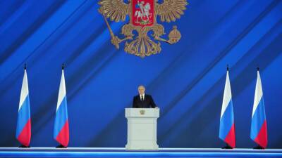 Песков сообщил, что Путин обратится с посланием к Федеральному собранию в начале 2022 года