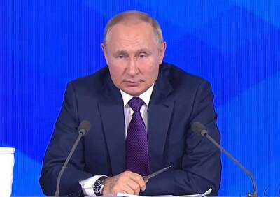 Путин заявил, что кабмин должен индексировать пенсии выше уровня инфляции