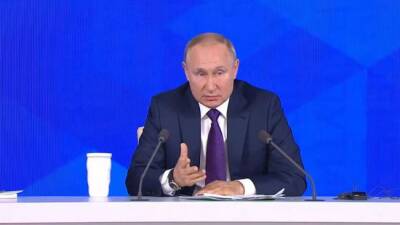 Путин пообещал «окончательно выстроить цепочку поддержки материнства»