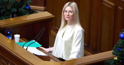 Юлия Гришина заявила, что в Украине сократят список профессий женщин, которых обязали встать на воинский учет