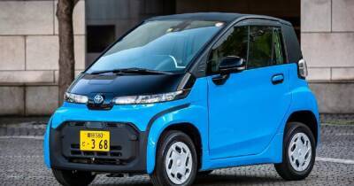 Японский Smart: самый дешевый электрокар Toyota поступил в продажу
