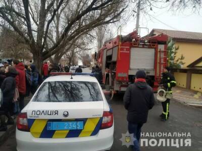 "Из-за неразделенной любви". В Бердянске подросток в сговоре с хакером из РФ "минировал" учебные заведения – полиция