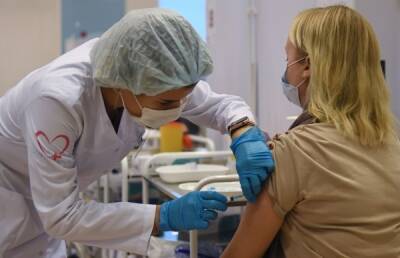 В Госдуме заявили о необходимости достичь коллективного иммунитета более 80% за полгода