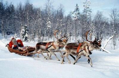 Санта-Клаус отправился в рождественское путешествие из Лапландии