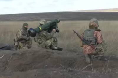 Появилось видео стрельб из Джавелинов в Донбассе