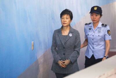 Пак Кынхе - Южная Корея помиловала осужденную за коррупцию экс-президента - trend.az - Южная Корея
