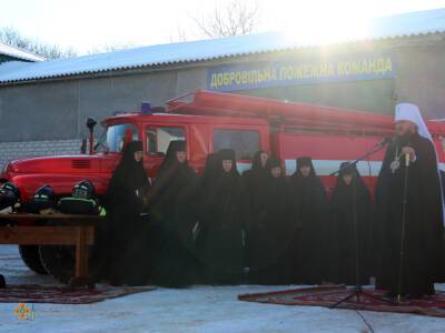 Тушить пожары в селах Черкасской области будет команда монахинь – ГСЧС