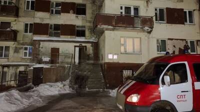 В Якутии при пожаре в жилом доме погибли три человека