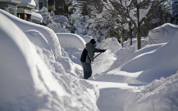 Снег и сильный ветер: синоптики не порадовали прогнозом на выходные