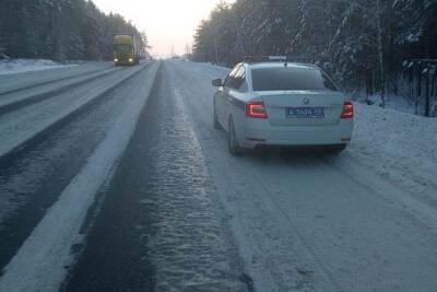 В Зауралье ГИБДД контролирует состояние дорог после снегопада