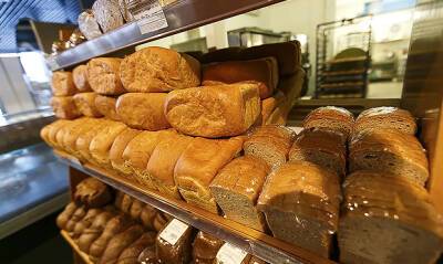 Минсельхоз предупредил о росте цен на хлеб, муку и масло в феврале