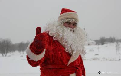 Дети Тверской области могут позвонить Деду Морозу