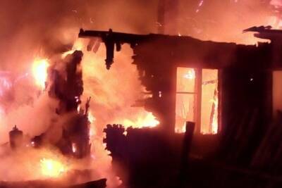 В Ивановской области сгорела очередная заброшка