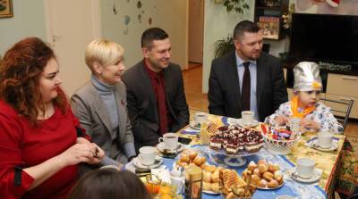 Минсвязи поздравило с новогодними праздниками воспитанников Детского городка Ленинского района Минска