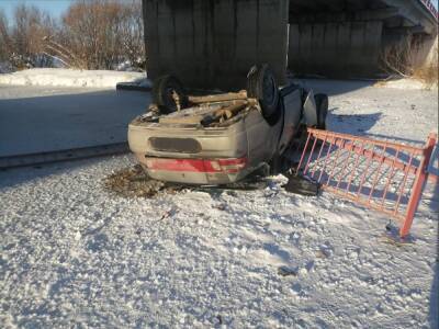 В Челябинской области автомобиль вылетел в реку, водитель погиб
