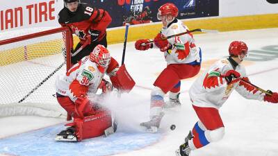 Провальный первый период и дубль Мичкова: как Россия сыграла с Канадой перед стартом МЧМ-2022
