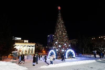 Власти продлили новогодние каникулы: сколько дней отдыхаем в январе 2022 года