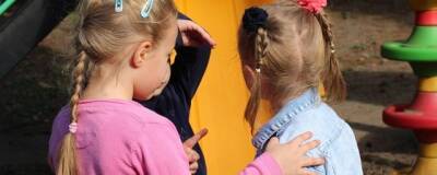 Глава ЗАГСа Иркутской области призвал родителей к ответственности при выборе имен детям