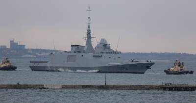Французский военный фрегат прибыл в Одессу (ФОТО)