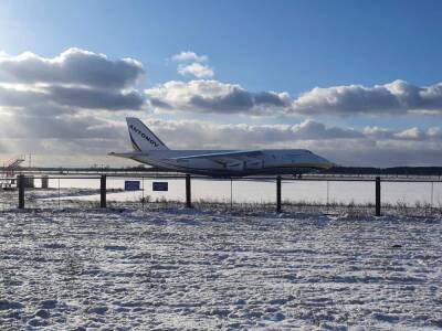 «Нова пошта» вперше доставила вантаж в Україну літаком Ан-124 «Руслан» — це 135 тис. замовлень з Китаю вагою 65 тонн