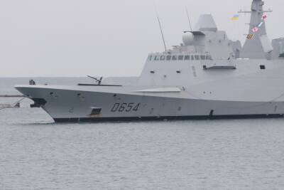 Десятый корабль НАТО зашел в порт Одессы