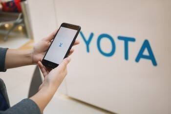 Yota сближает: оператор обнуляет трафик на мессенджеры в Новый год